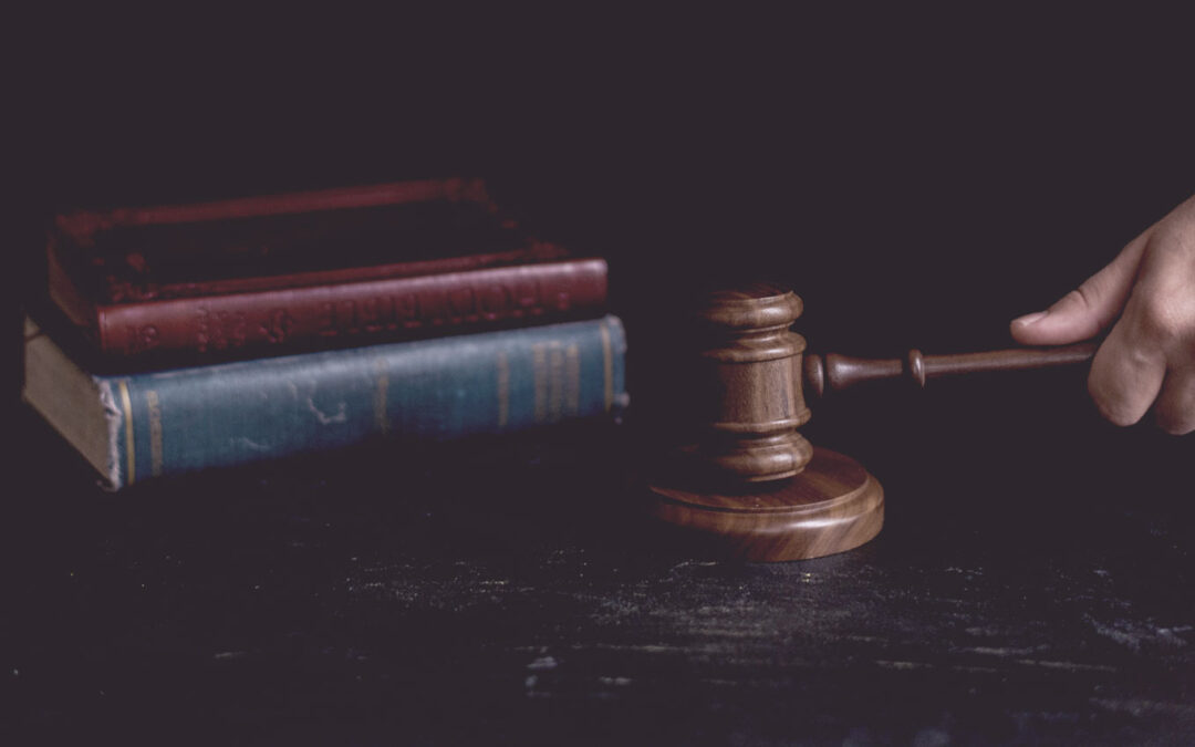 Dental practice owners are vicariously liable for the acts and omissions of self-employed associate dentists – High Court
